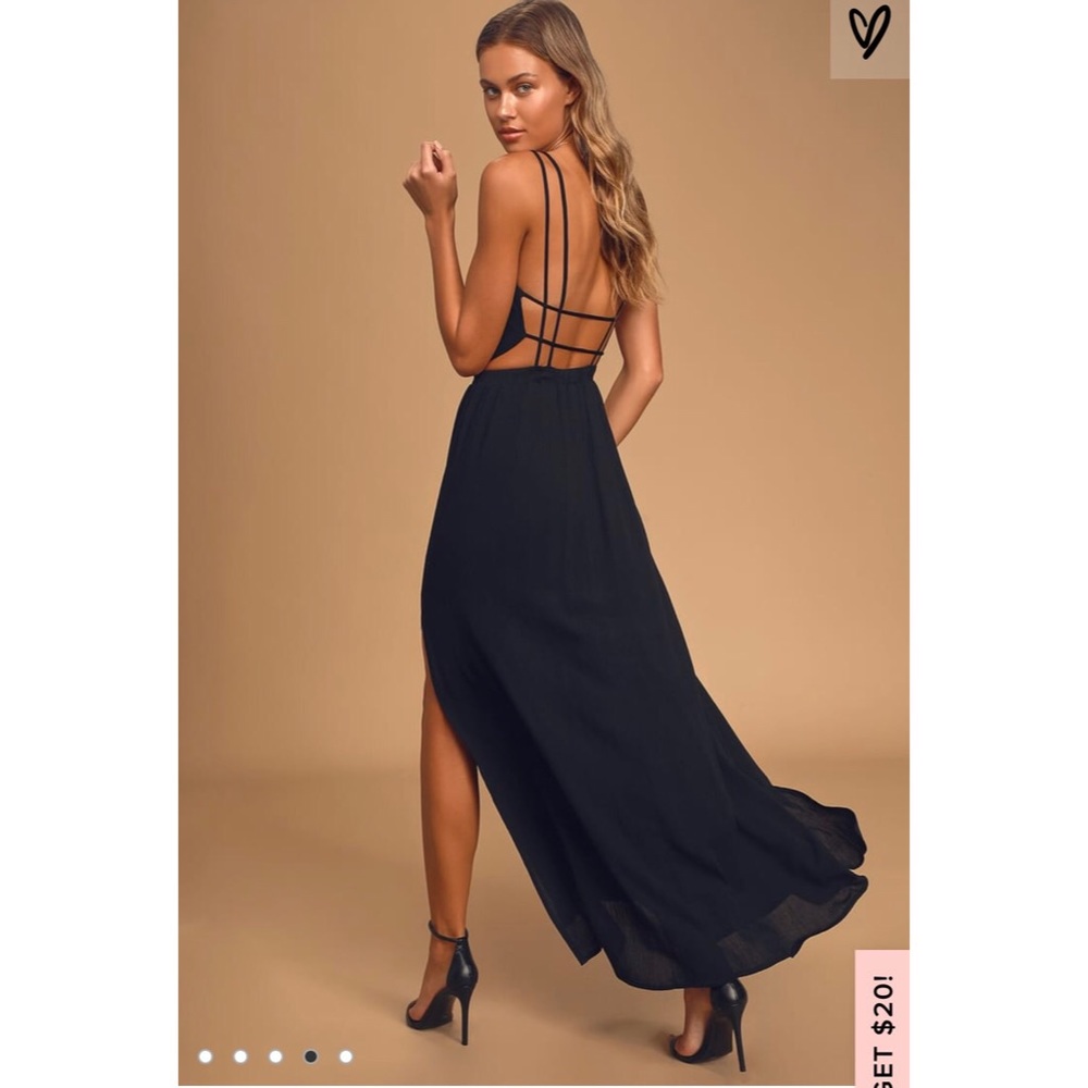 💘NWT LULUS Lost In Paradise Maxi Dress size M💘